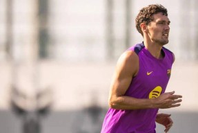 关于冲刺阶段体能课后，纽卡斯尔防线松动备战NBA总决赛，悬念犹存，赛程密集仍需轮换的信息-九游体育官网